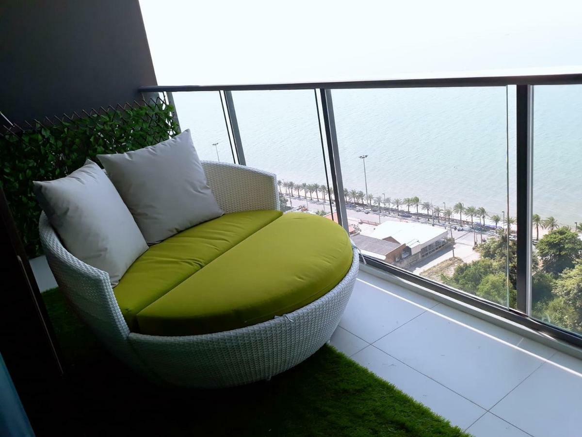 חוף ג'ומטיין Aeras - The Ultimate Beachfront Experience מראה חיצוני תמונה