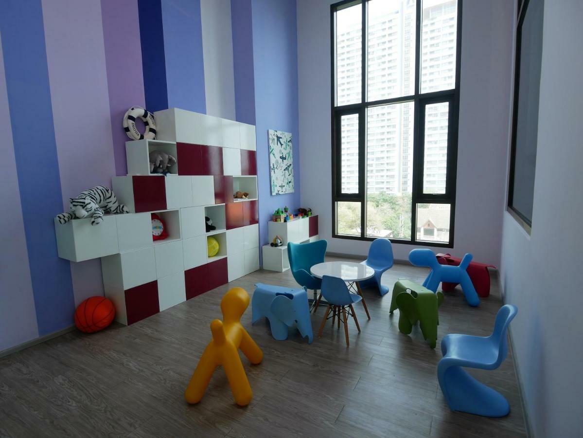 חוף ג'ומטיין Aeras - The Ultimate Beachfront Experience מראה חיצוני תמונה