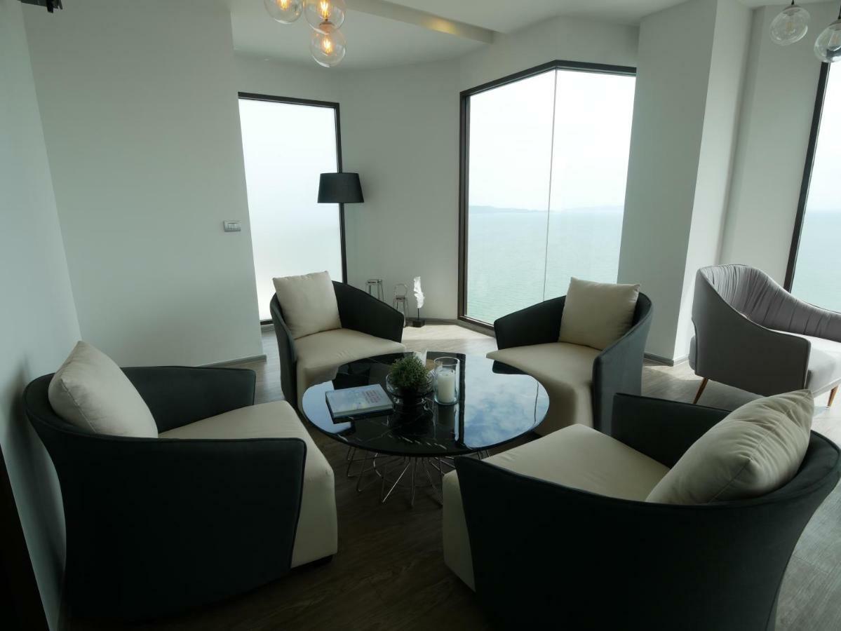 חוף ג'ומטיין Aeras - The Ultimate Beachfront Experience מראה חיצוני תמונה